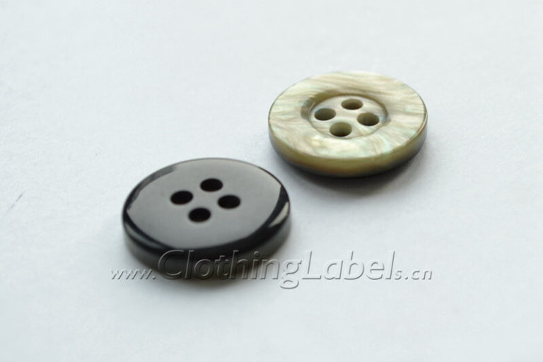 Make your own clothing resin buttons | ClothingLabels.cn